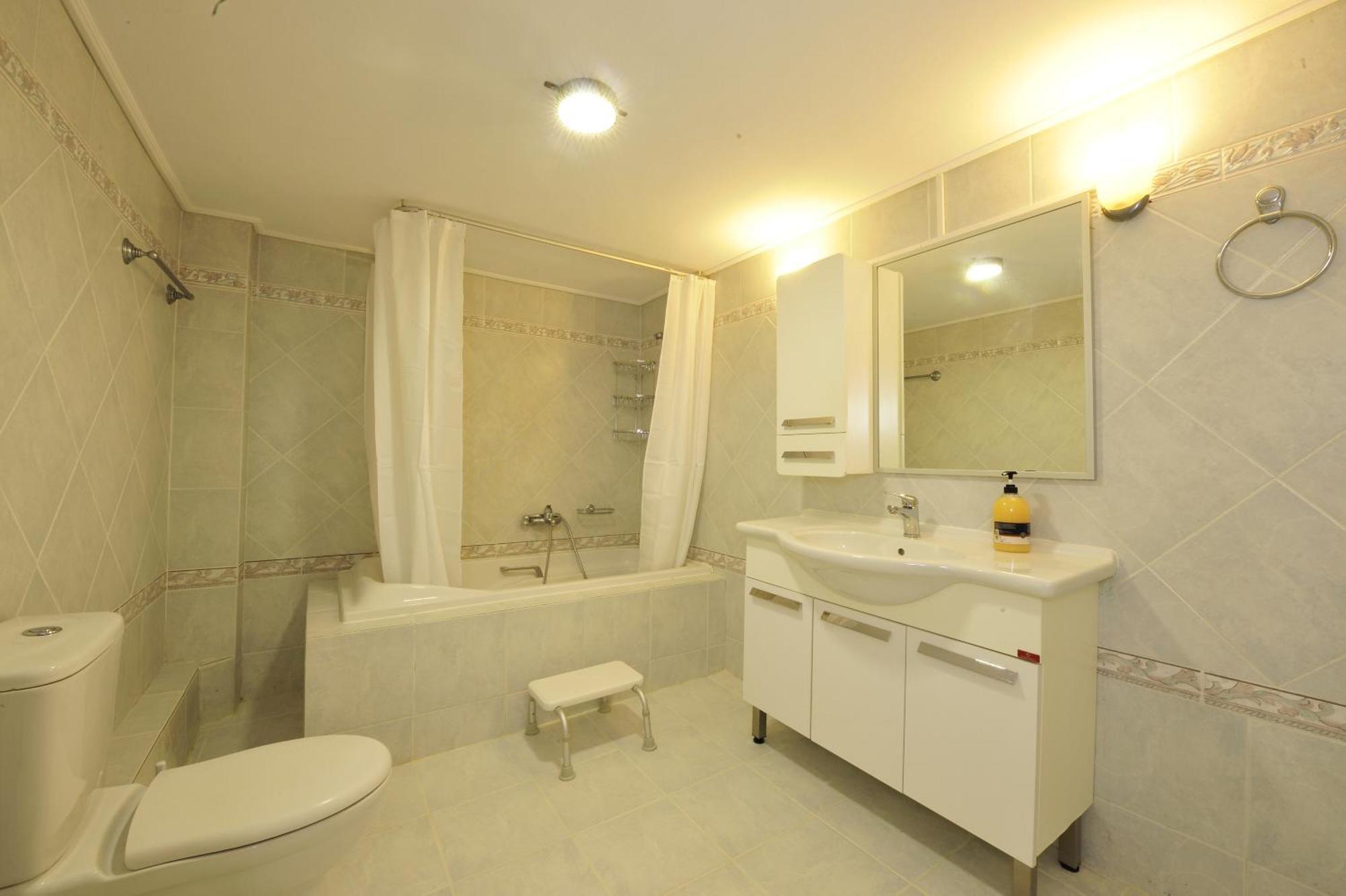 Peloponeese Corinthos Seaside Villa For Short Rent Екстериор снимка